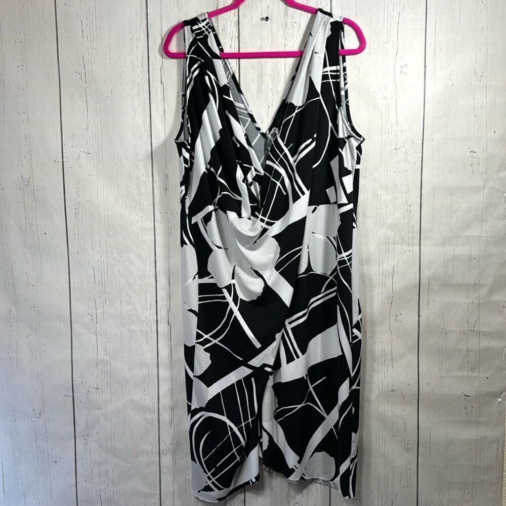 Lane Bryant Black White Abstract Sheath Dress Sleeveless Contemporary 18/20